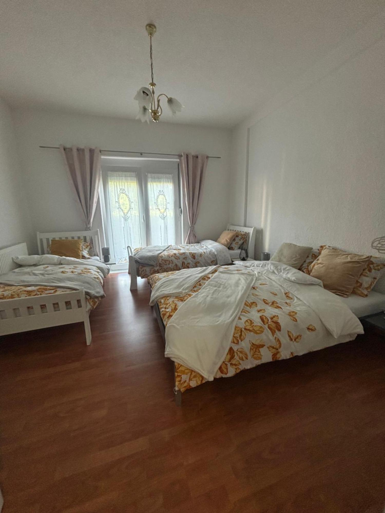 Apartment Naki Bihać Esterno foto